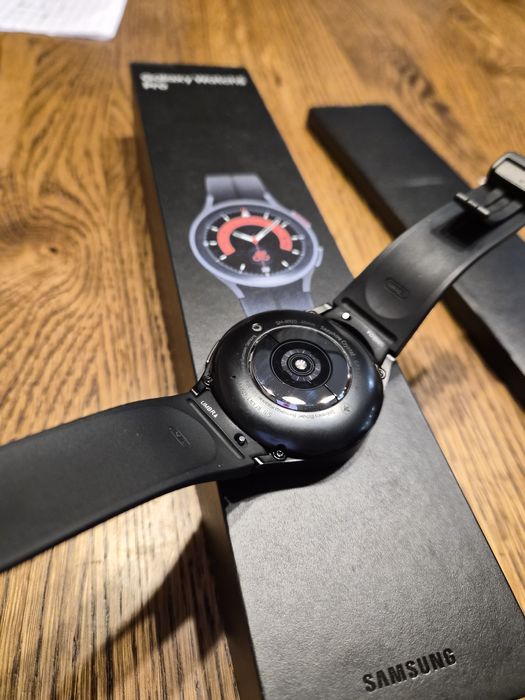 Samsung Galaxy watch 5 pro