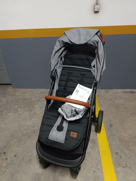 Carro de bebê KinderKraft