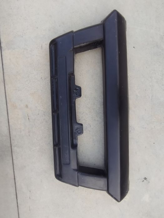 Grelha "mata-vacas" Pajero sport wagon e l200