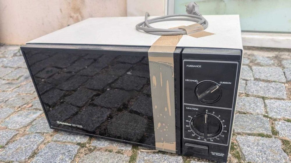 Microondas com pouo uso