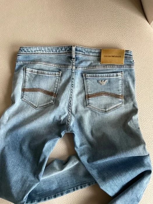 Emporio Armani spodnie dżinsowe