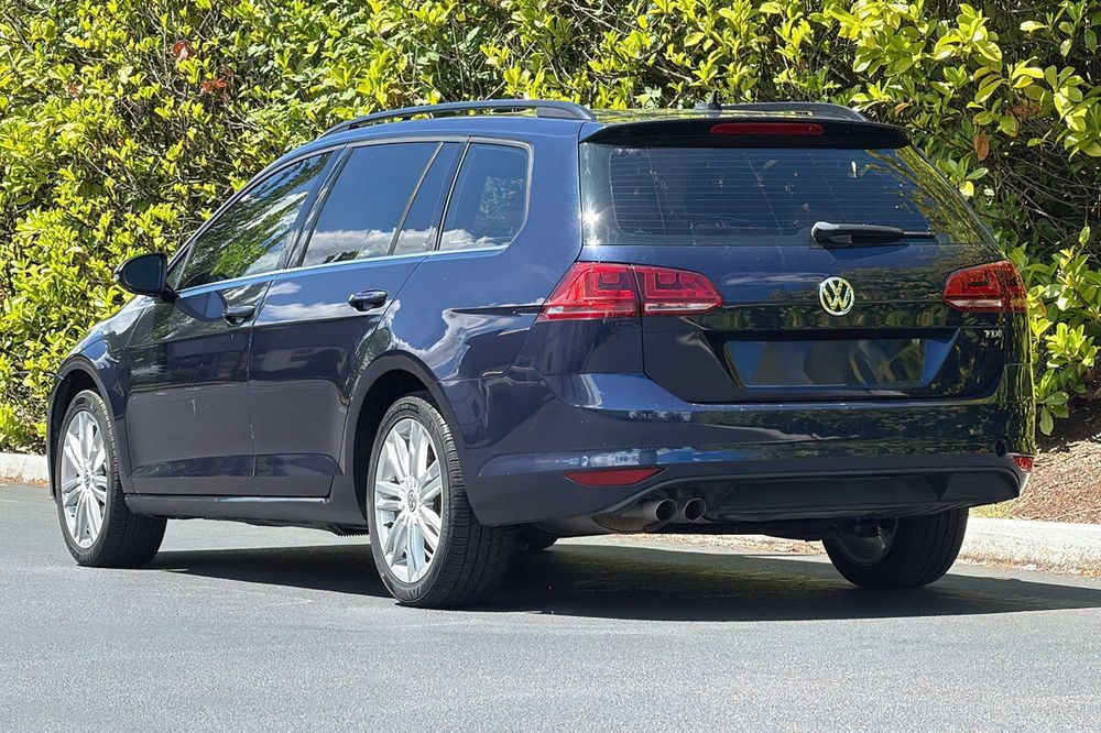 Volkswagen Golf SportWagen SEL      2015
