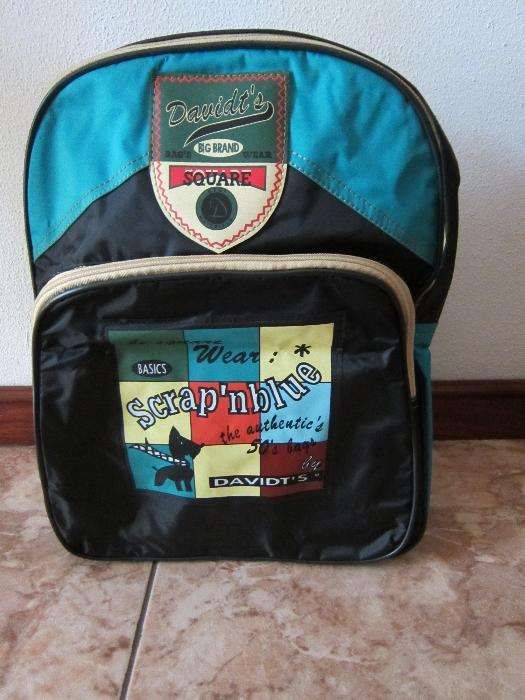 Mochila com Várias Cores Davidt´s Square com cão na frente Big Brand N