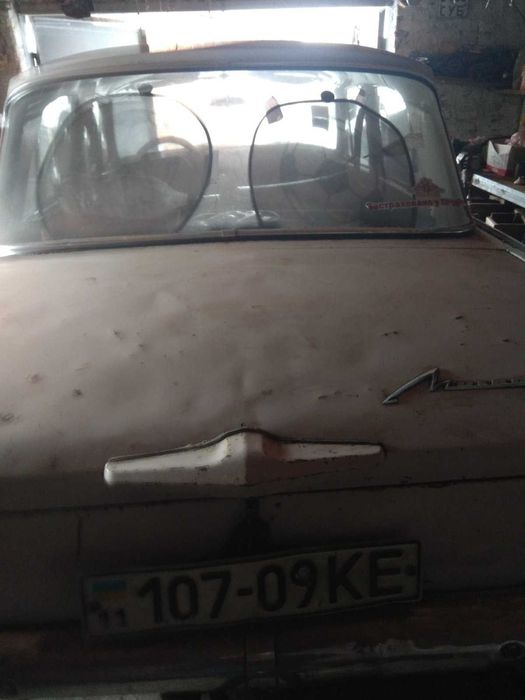 Двигун Автомобіль "Москвич-408" + запчастини.