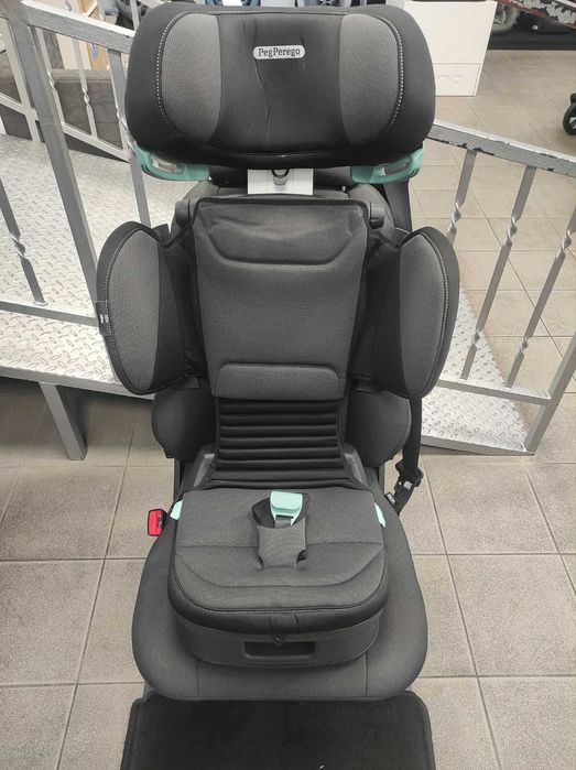 Fotelik samochodowy 15-36 kg Peg-Perego Viaggio Flex Z EKSPOZYCJI