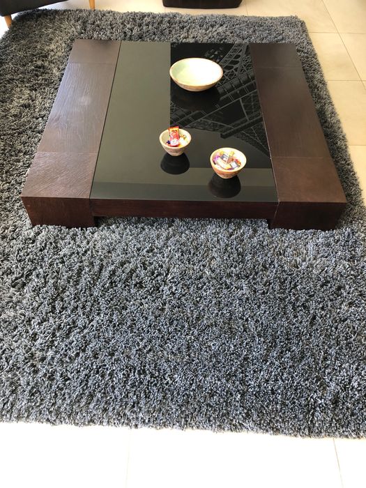 Vendo 2 tapetes cinza