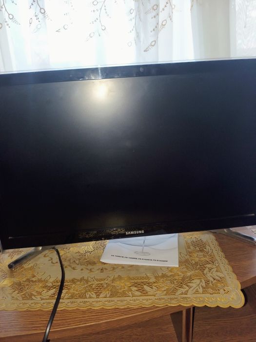 Продам СМАРТ телевизор SAMSUNG