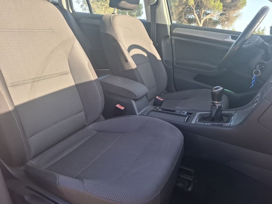 Vendo VW Golf Variant 1.6 Diesel com 240.000 km