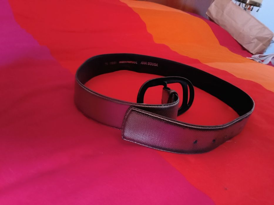 Cinto ANA SOUSA Prata – Sofisticação e Qualidade!
