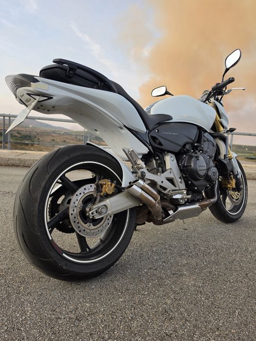 Honda Hornet 17k kms