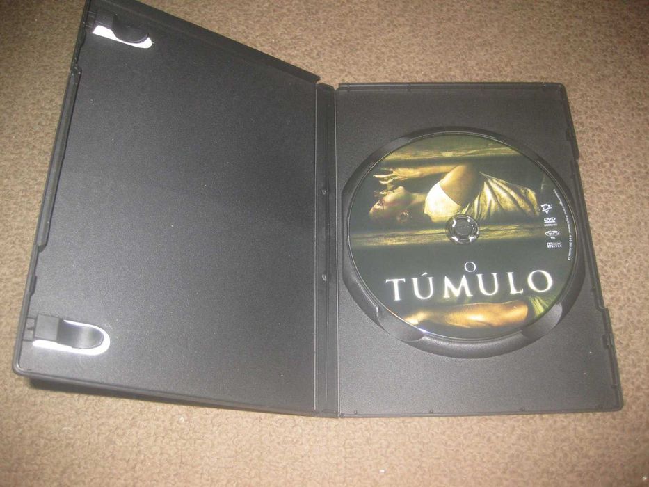 DVD "O Túmulo" de Ulli Lommel