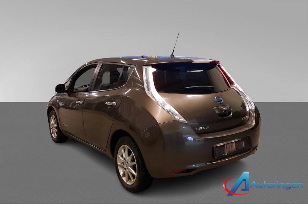 Нісан ліф 2016 рік Leaf