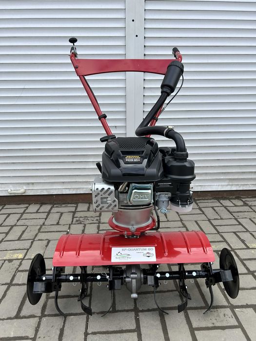 Мотокультиватор Briggs & Stratton RV-170S PRO (Робік)