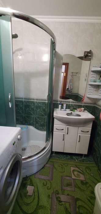 сдам 2комн квартиру на Карпенко Карого