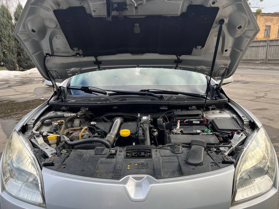 Рено Меган 1,5 дизель