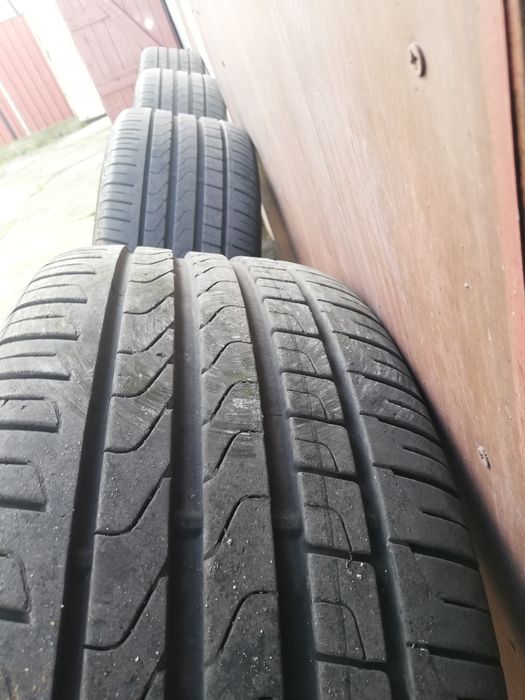 Komplet felg z oponami letnimi 19" oryginał Ford.