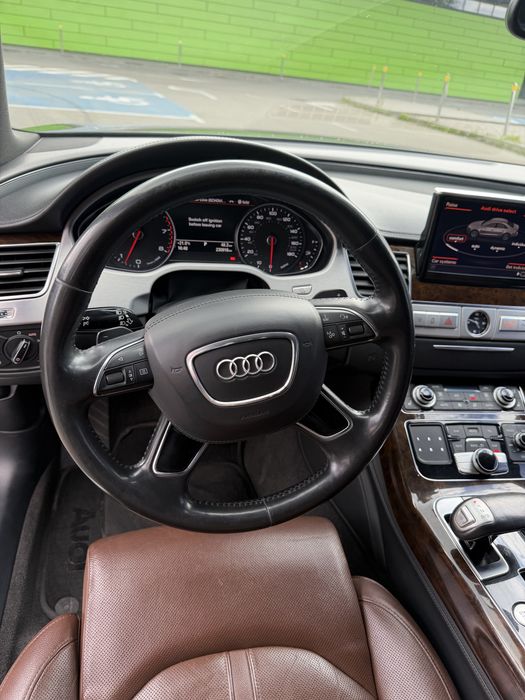 Audi A8 long 2014