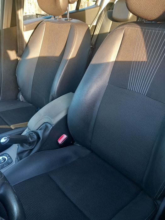 Renault megane 1.5dci 5lugares 2011