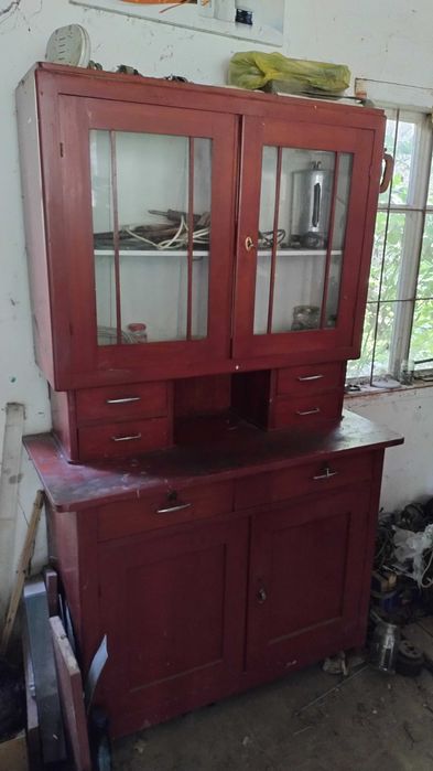 Stary kredens kuchenny do renowacji/odnowy