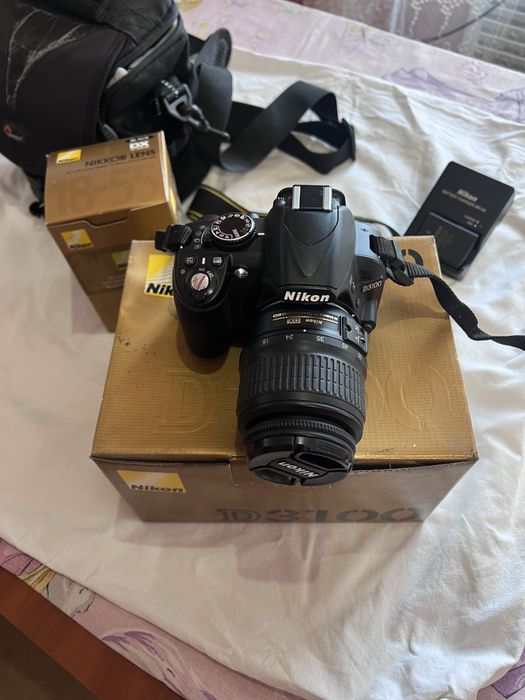 Продам фотоапарат nikon D3100