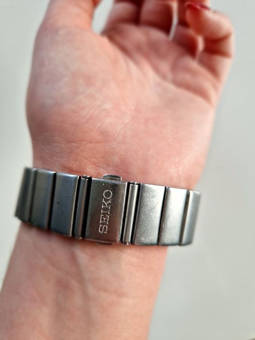 Srebrny meski zegarek SEIKO