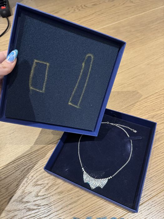 Kolia Swarovski piekny srebny naszyjnik mieniący sie regulowany