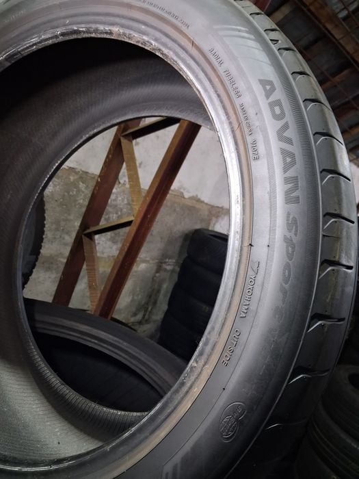 Шины б/у 275/40 R20 Yokohama Advan Sport V107