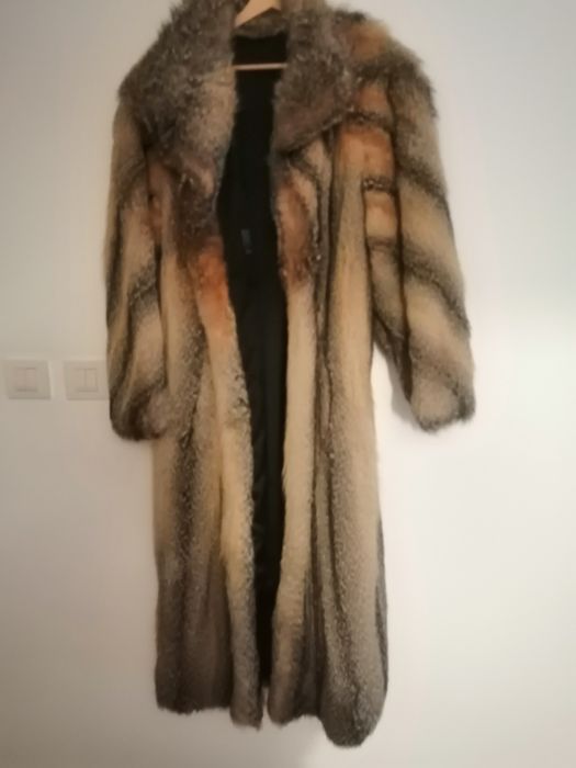 Casaco de peles de raposa do Canadá  verdadeiro