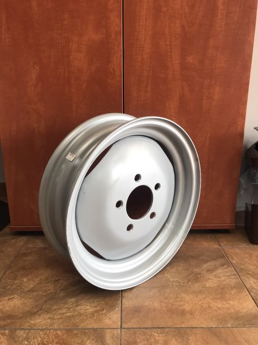 NOWA FELGA 16X4,5 przód Wzmacniana C330