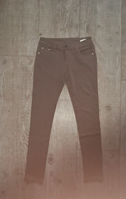 Spodnie materiałowe roz m