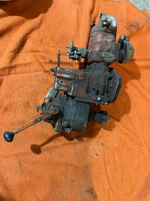 Пускач МТЗ-80 запчастини автомобільні