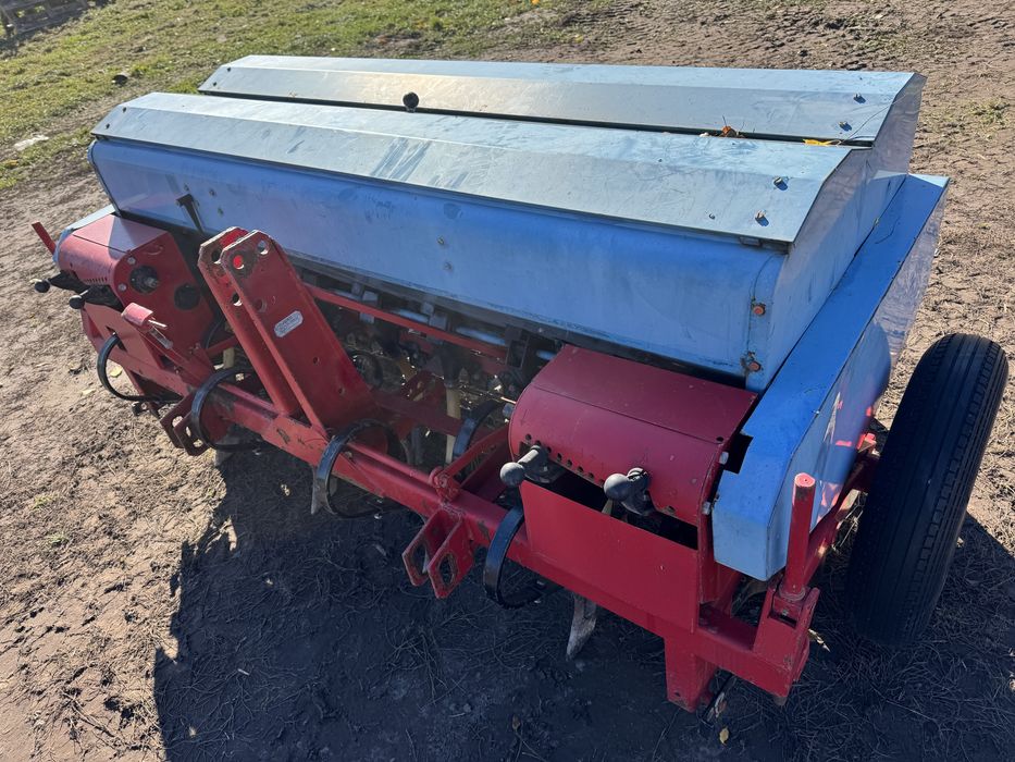 Сівалка зернова Анкерна з міндобривом JUKO 200 2м (Tume-Заря-Сз)