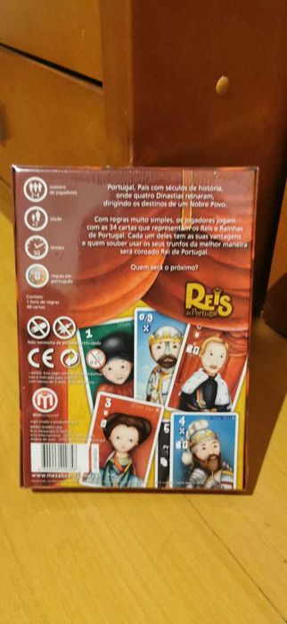 Jogo "Reis de Portugal" NOVO