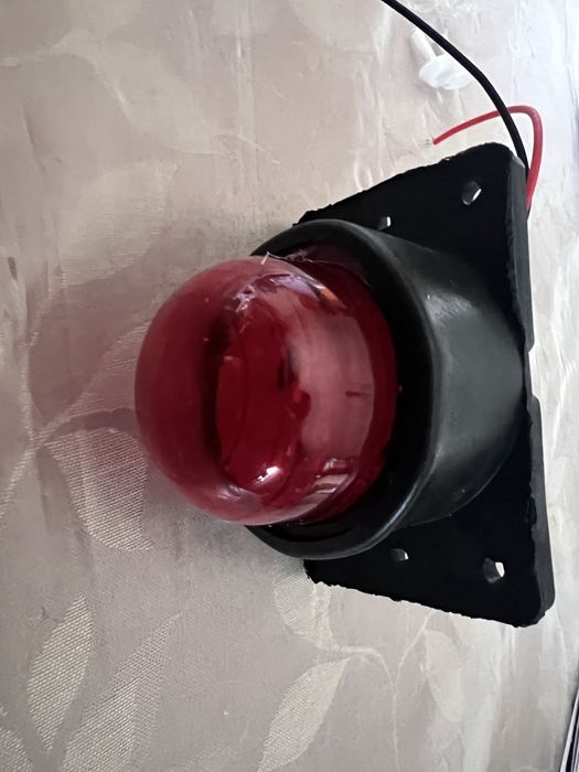 Luzes para automovel matricula e presenca