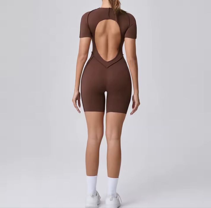 Комбінезон для спорту