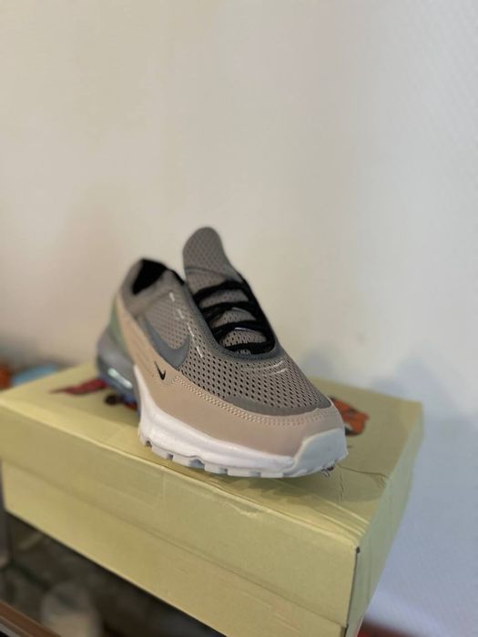 кросівки  nike air max pulse 44 grey