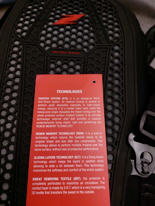 Ochraniacz kręgosłupa Zandona "Esatech Back PRO Kid" x8