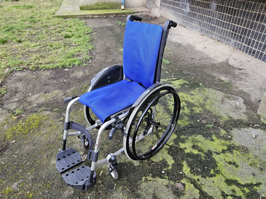 НОВИЙ  візок  для людей з особливими потребами