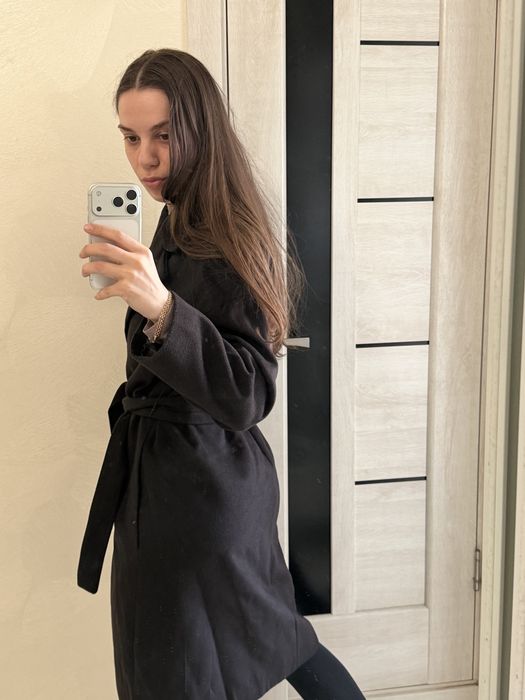 Продам Пальто демісезон