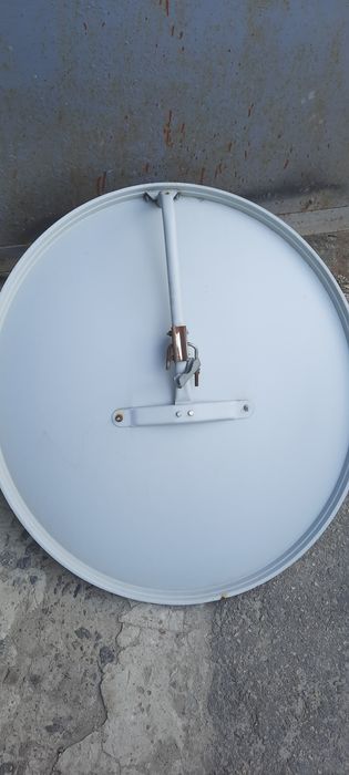 Продам спутниковую антену.