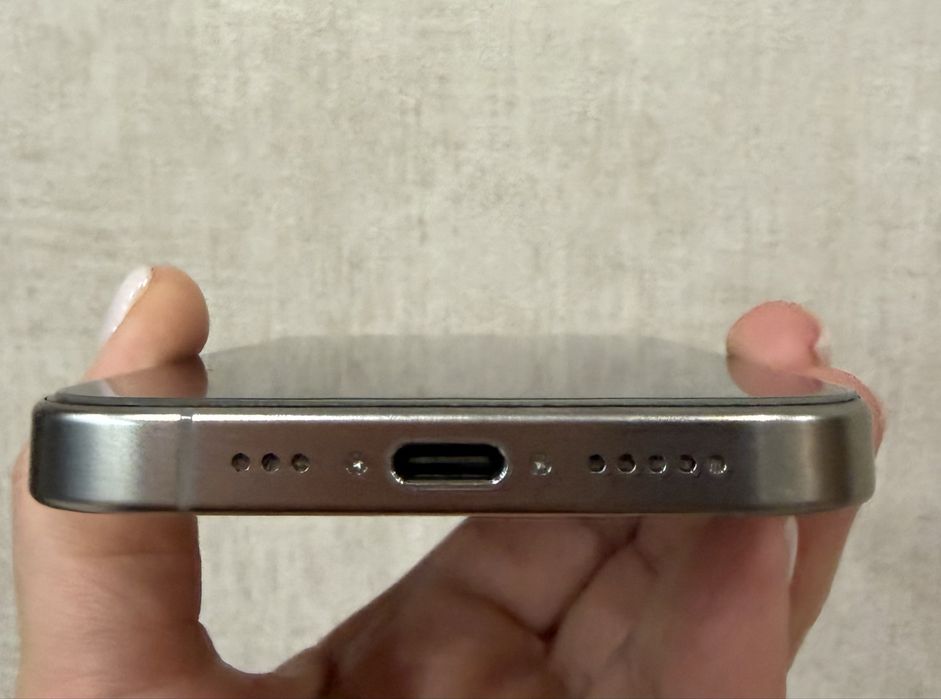 IPohone 15 pro 512 g