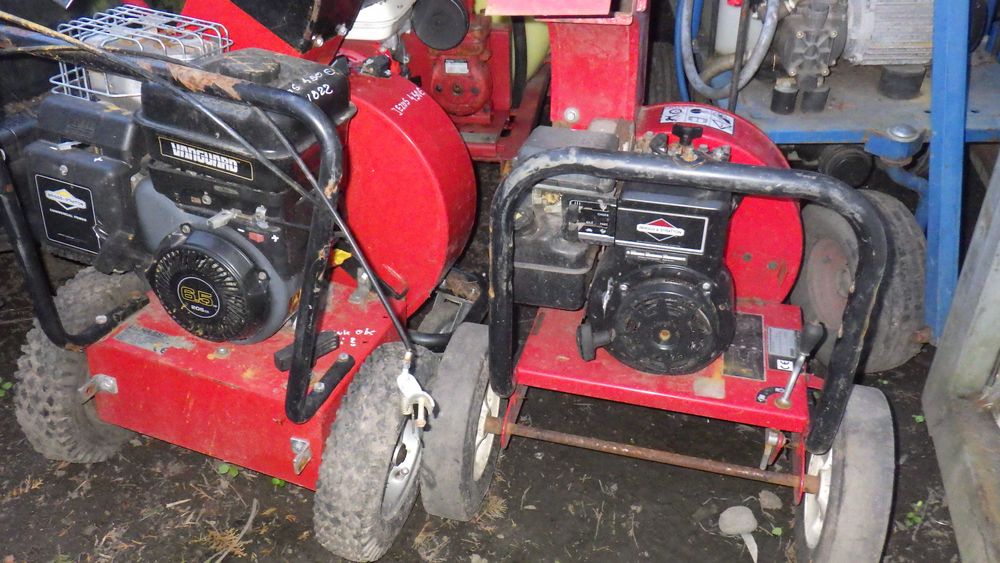 Duza  Dumuchawa Spalinowa   Briggs & Stratton Mobilna