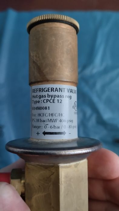 Regulator temperatury i ciśnienia gorącego gazu