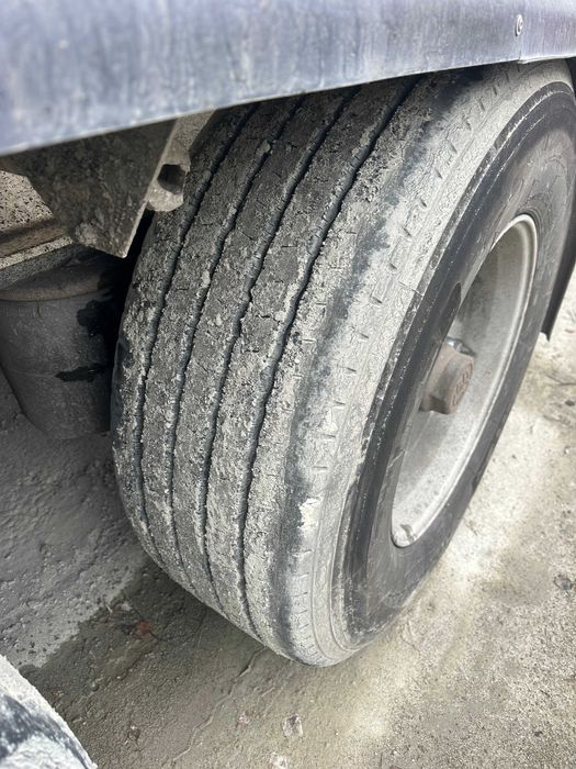 Cementonaczepa -  silos , cysterna