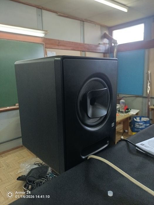 Colunas de estúdio Presonus Sceptre S8