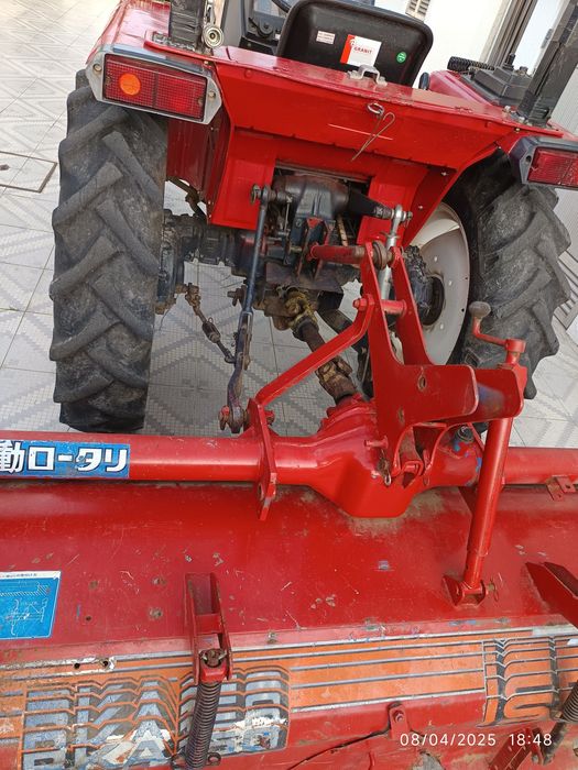Trator Yanmar F 22