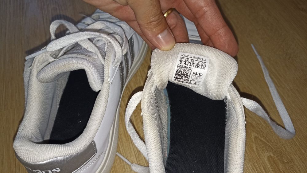 Ténis adidas 37 1/2 brancos