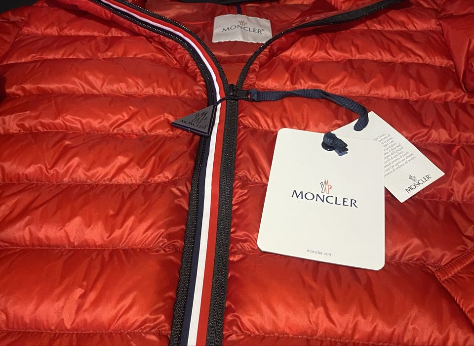 Blusão MONCLER original