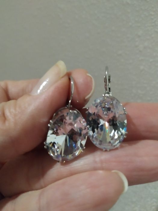 Бижутерия, сережки, гвоздики, клипсы