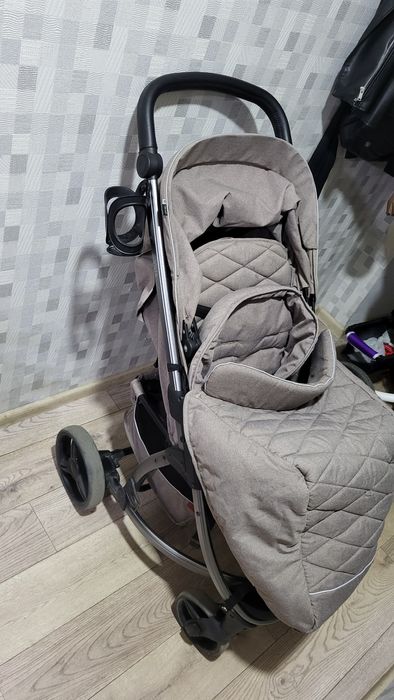 Продам коляску б/у
